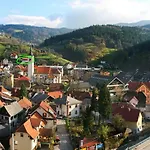 Perunika Апартаменты Церкно