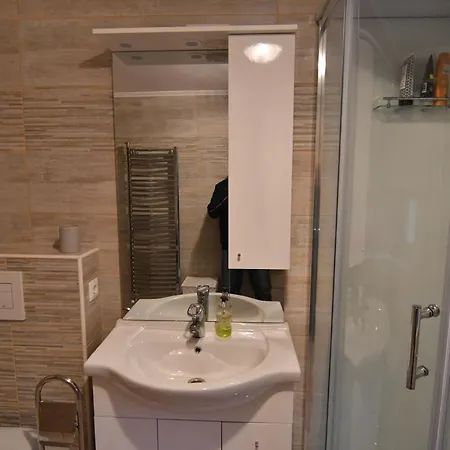 Perunika Apartment *