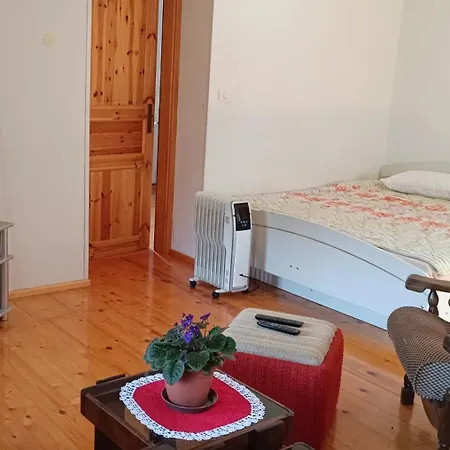 Perunika Apartamento