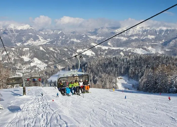 Perunika Apartamento Cerkno