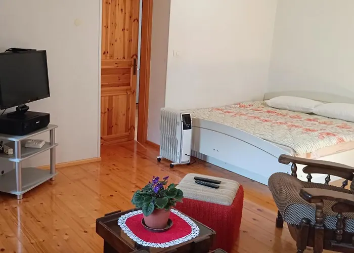 Perunika Apartamento